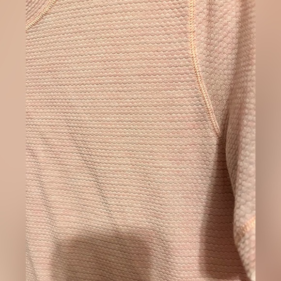 Lululemon Athletic Pink Women's Top - Picture 3 of 5